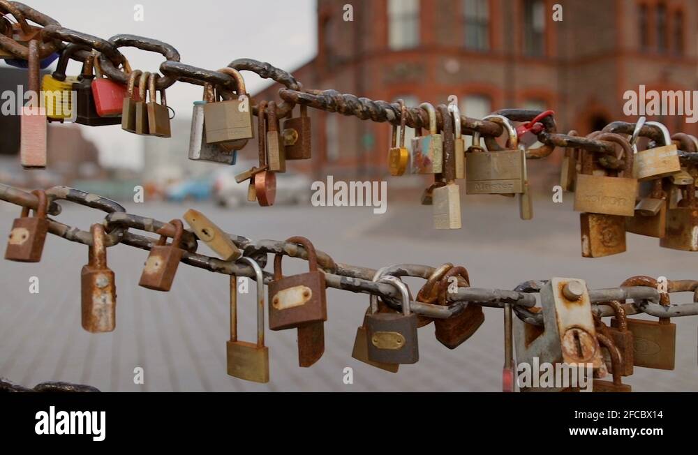 Love sculpture band Stock Videos & Footage HD and 4K Video Clips Alamy