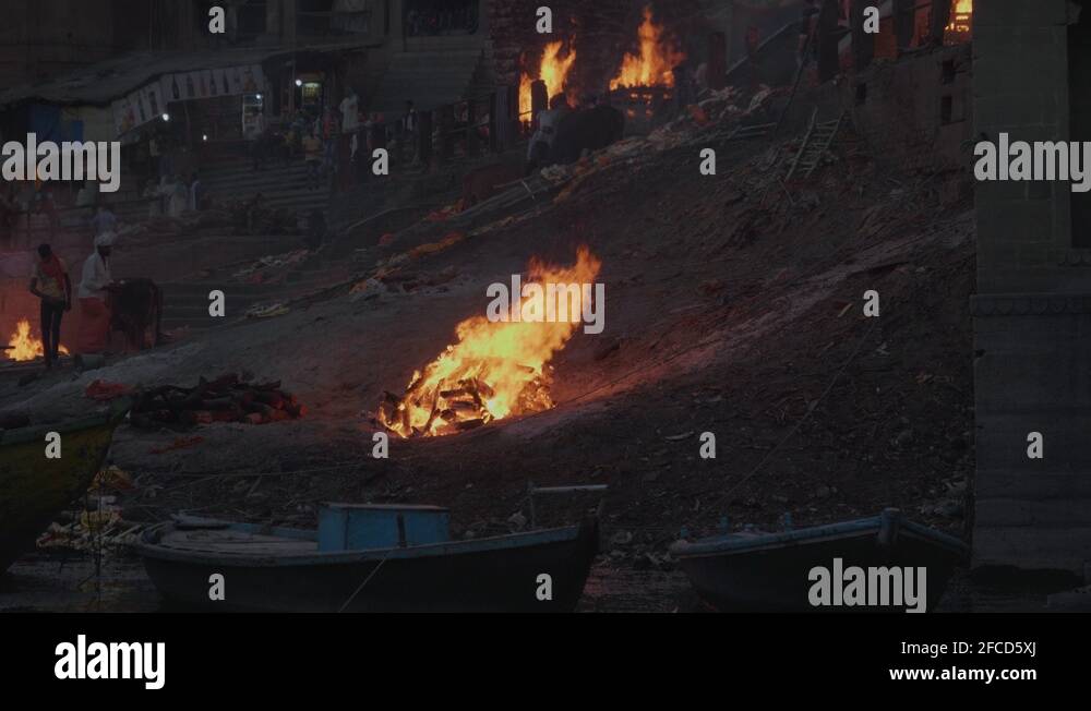 Religious Cremation Burning Holy Ceremony At The Ghats In Varanasi ...