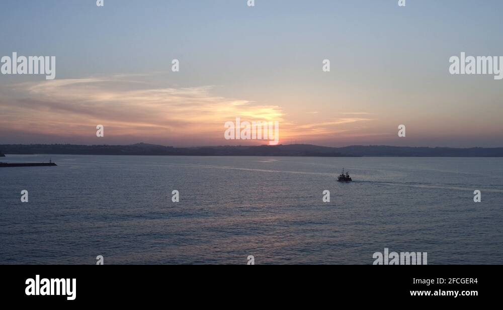 Devon fishing Stock Videos & Footage - HD and 4K Video Clips - Alamy