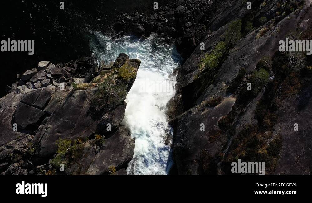 Cutting rocks Stock Videos & Footage - HD and 4K Video Clips - Alamy