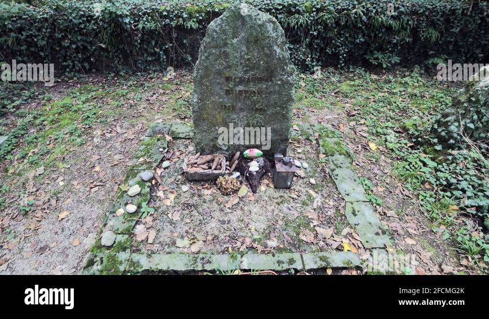 The Grave Of Welsh Actor Richard Burton In Switzerland Stock Video