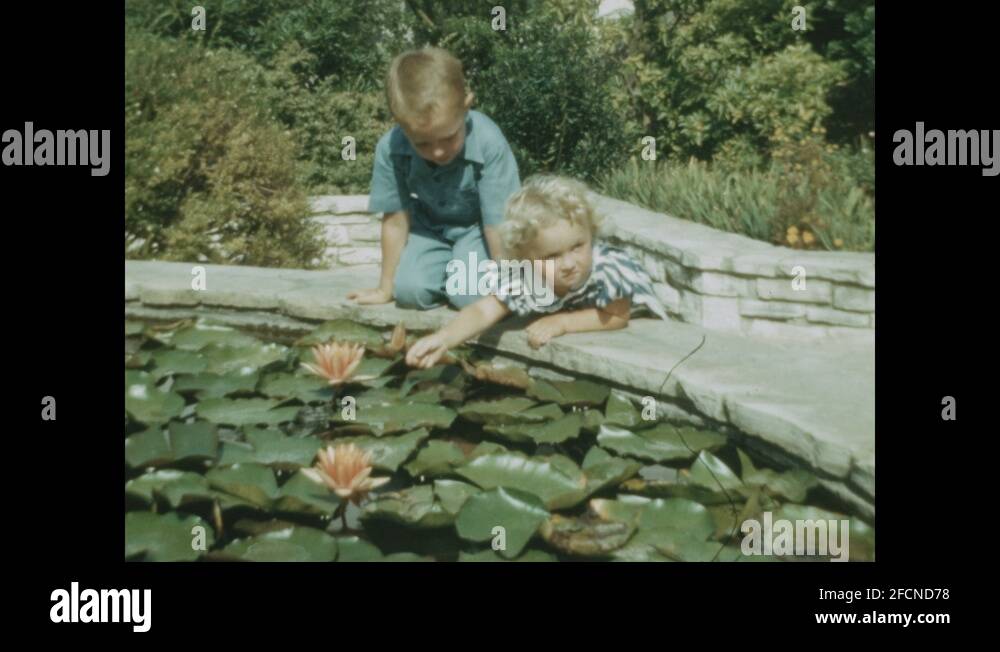 Pond sculpture Stock Videos & Footage HD and 4K Video Clips Alamy