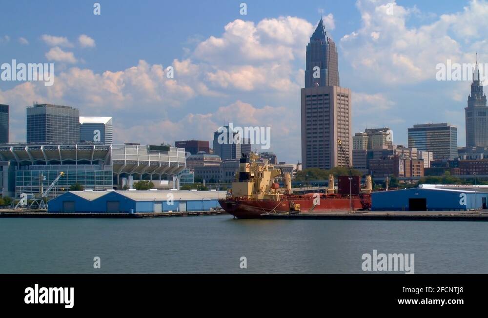 Sailing on lake erie Stock Videos & Footage HD and 4K Video Clips Alamy