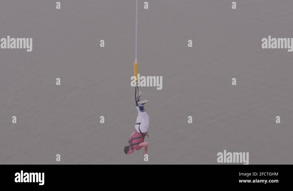 bungee jumping معنى