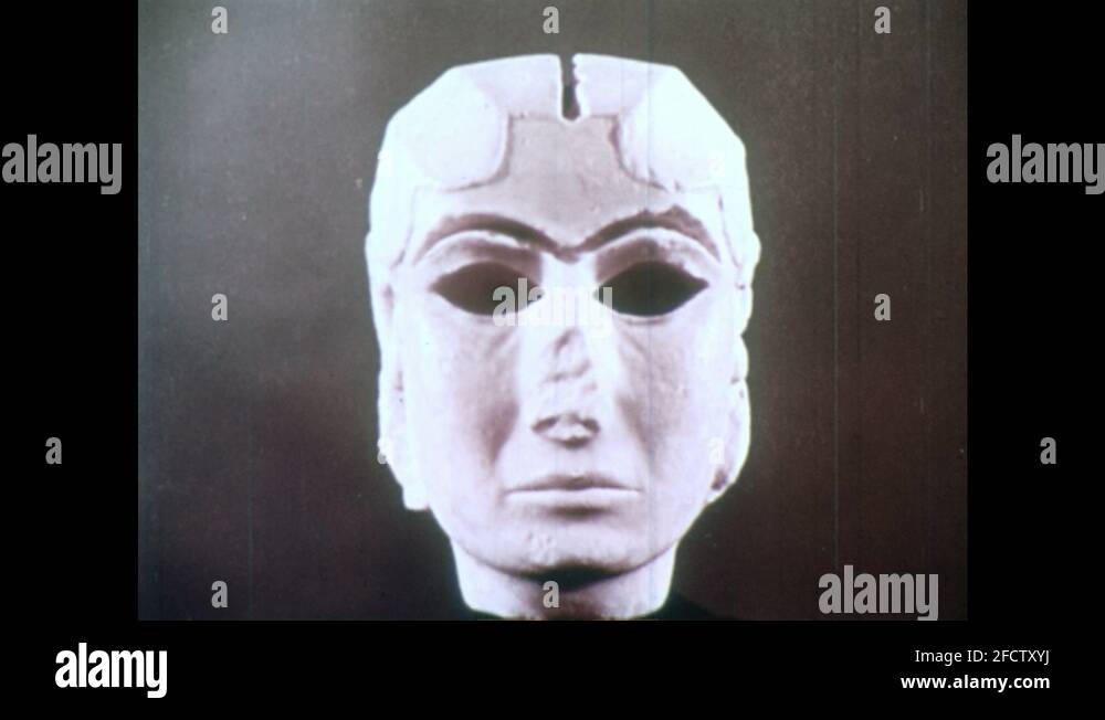 Hollow statue Stock Videos & Footage HD and 4K Video Clips Alamy