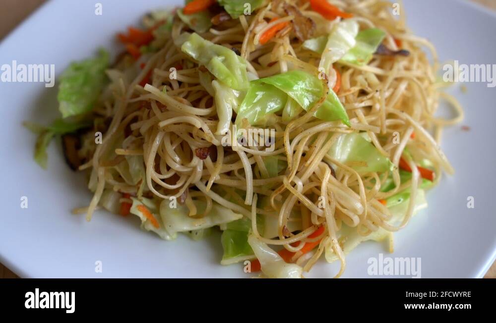 Asian fried noodles Stock Videos & Footage - HD and 4K Video Clips - Alamy