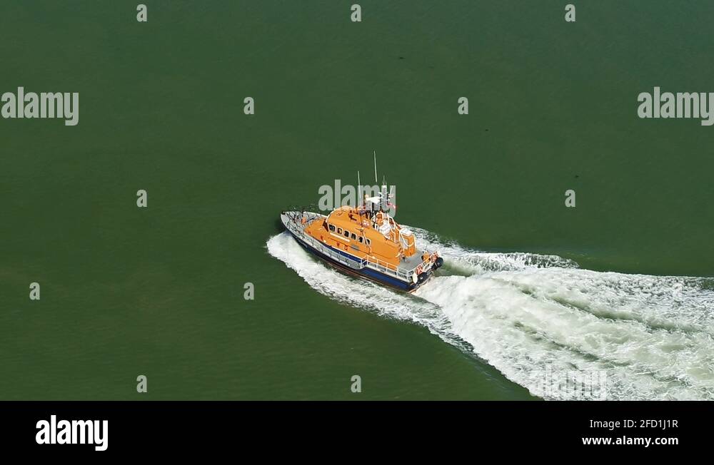 Rnli lifeboat rescue dramatic Stock Videos & Footage - HD and 4K Video ...