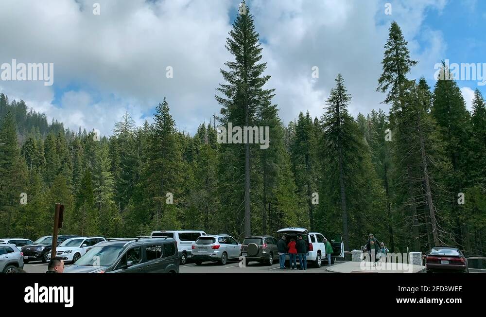 Yosemite visitor center Stock Videos & Footage - HD and 4K Video Clips