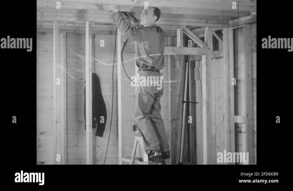 Cable ceiling Stock Videos & Footage HD and 4K Video Clips Alamy