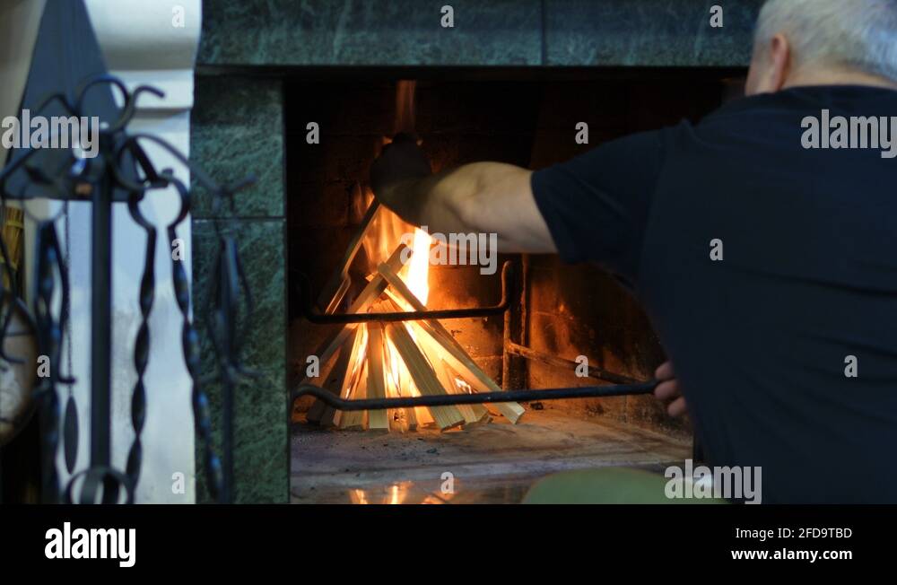 Starting fireplace Stock Videos & Footage HD and 4K Video Clips Alamy