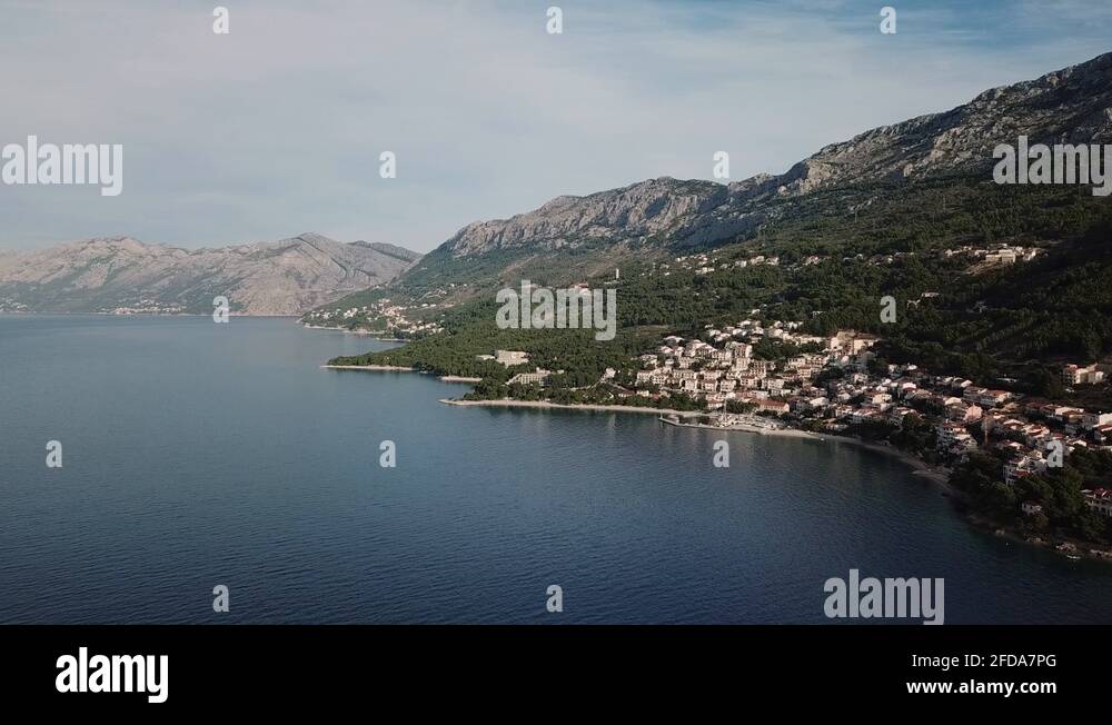 Split mountain Stock Videos & Footage HD and 4K Video Clips Alamy