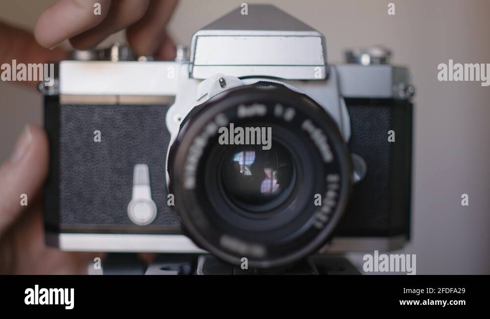 Classic film camera Stock Videos & Footage HD and 4K Video Clips Alamy