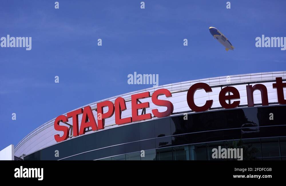 Goodyear blimp stadium Stock Videos & Footage HD and 4K Video Clips