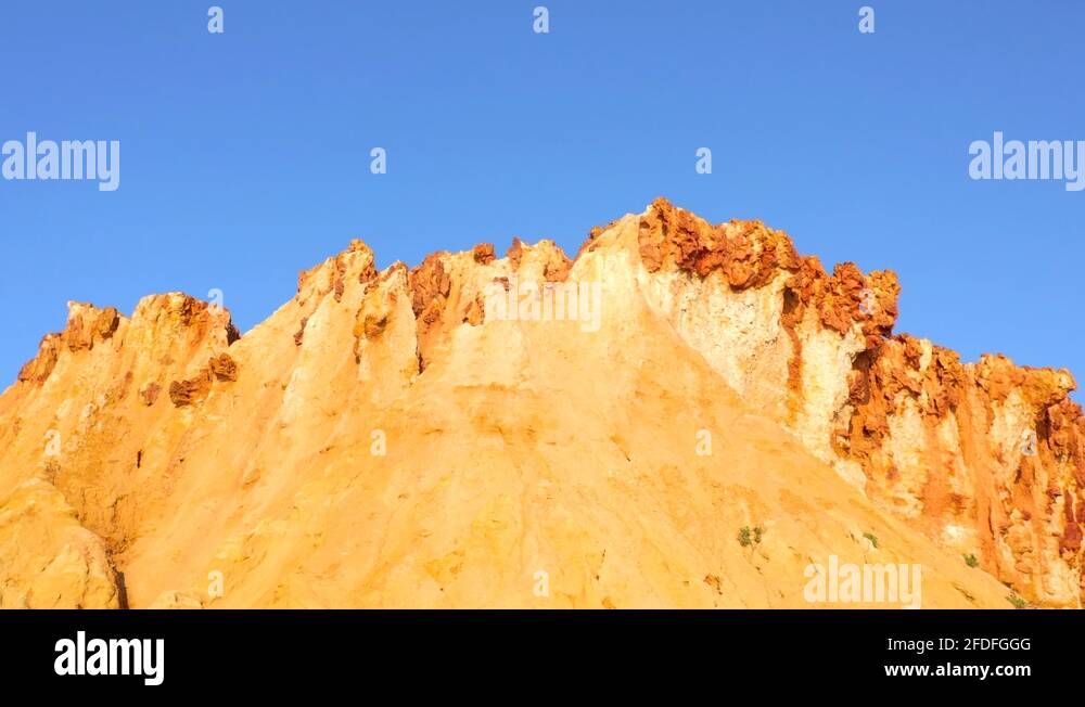gold-sandstone-stock-videos-footage-hd-and-4k-video-clips-alamy