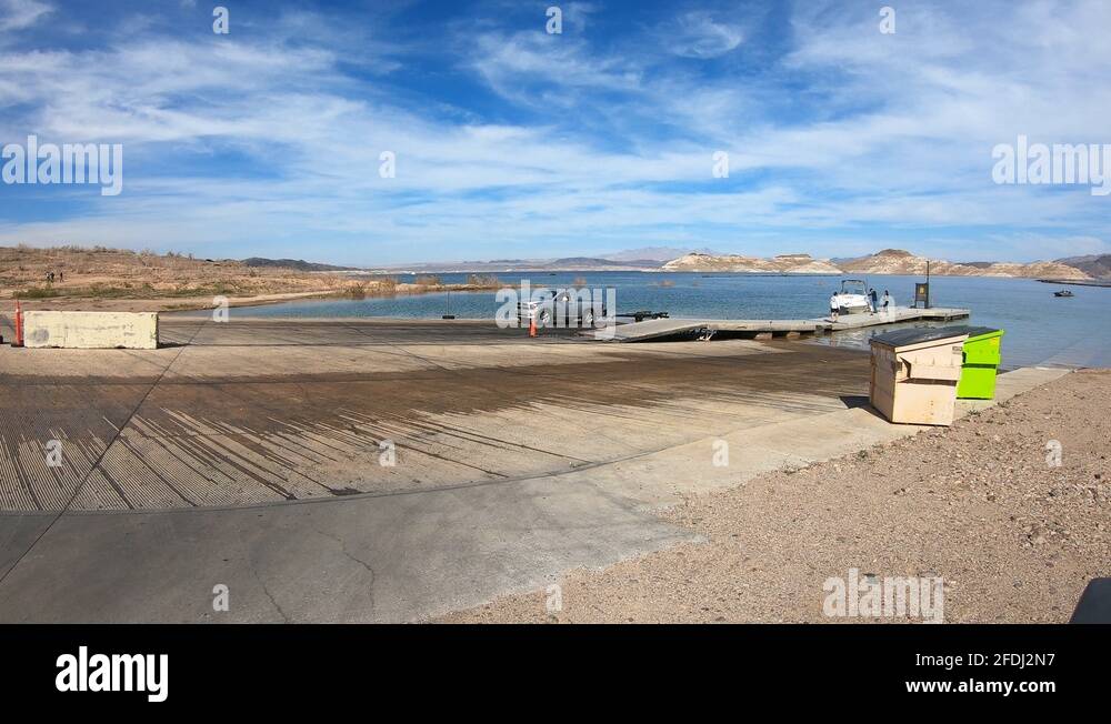 Time Lapse of launch and recovery at boat ramp on Lake Mead Nevada