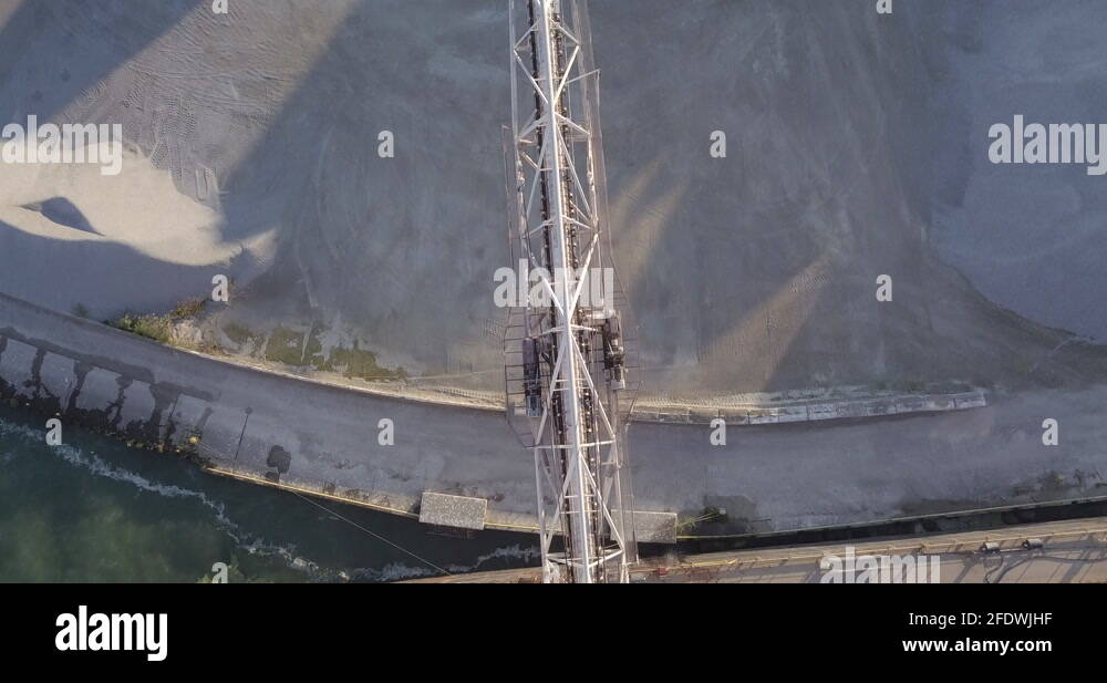 Reclamation machine Stock Videos & Footage - HD and 4K Video Clips - Alamy