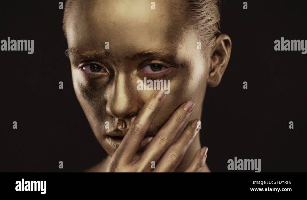 Gold body glitter Stock Videos & Footage HD and 4K Video Clips Alamy