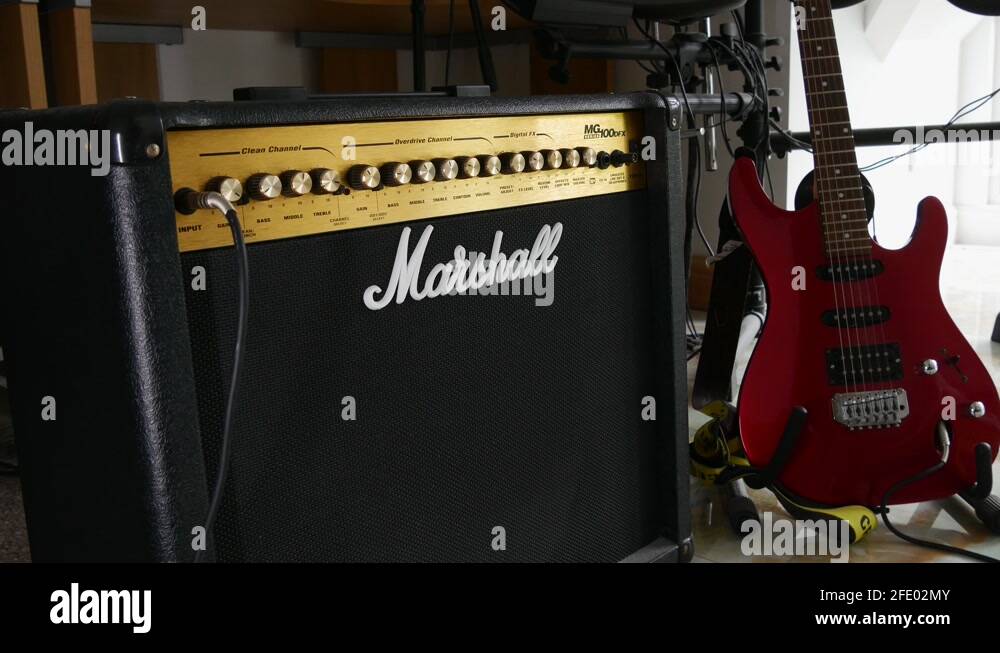 Turning on amplifier Stock Videos & Footage HD and 4K Video Clips Alamy