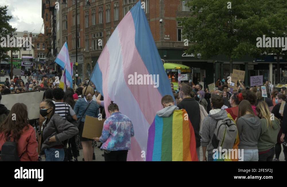 Giant pride flag Stock Videos & Footage - HD and 4K Video Clips - Alamy