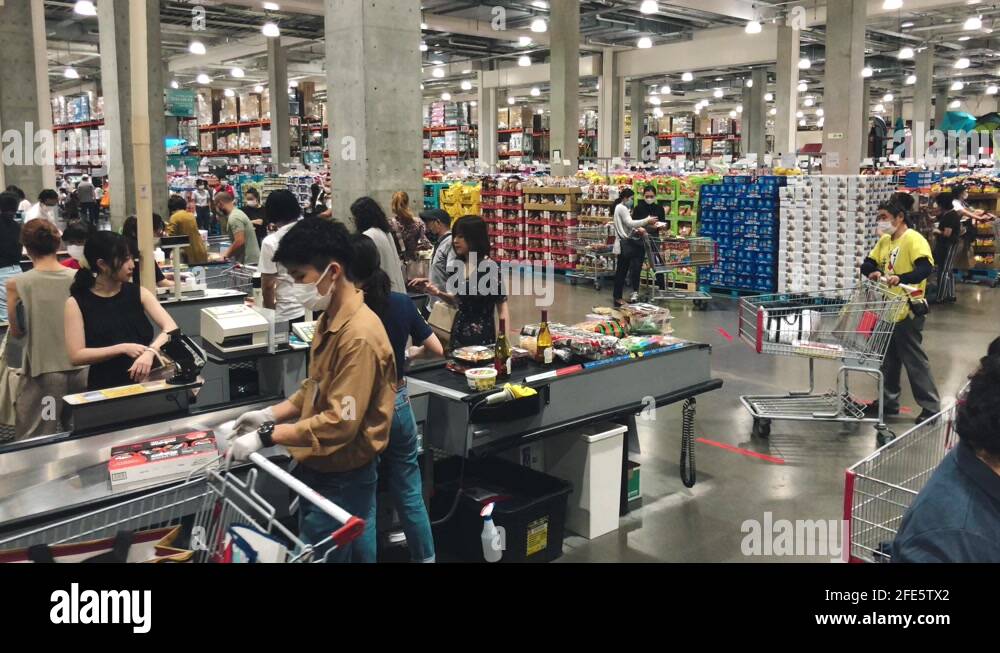 Costco wholesale membership card Stock Videos & Footage HD and 4K