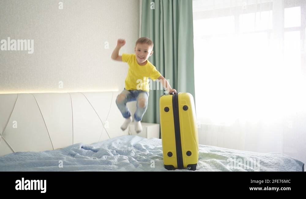 Suitcase bed packed Stock Videos & Footage HD and 4K Video Clips Alamy