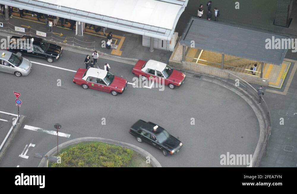 Cab stand Stock Videos & Footage HD and 4K Video Clips Alamy