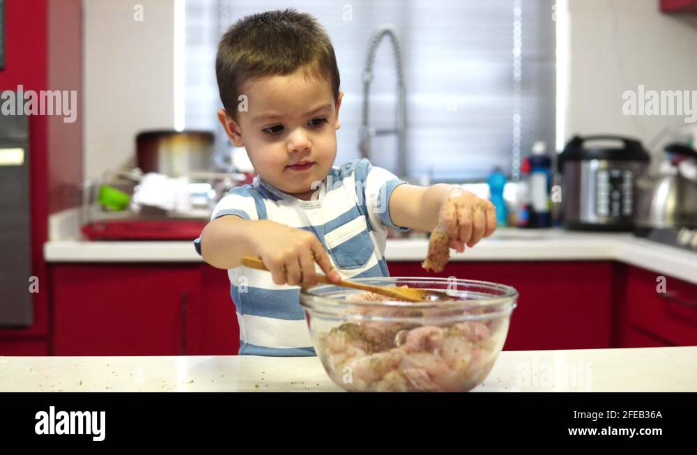 Kid eat fish Stock Videos & Footage - HD and 4K Video Clips - Alamy