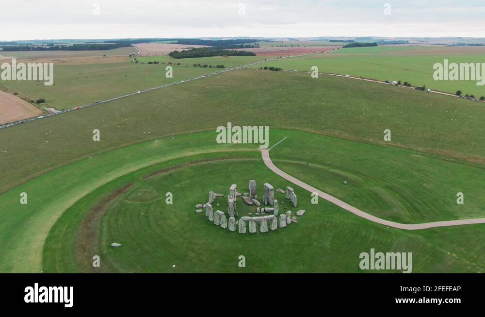 Syonehenge Stonehenge aerial Stock Videos & Footage - HD and 4K Video Clips - Alamy