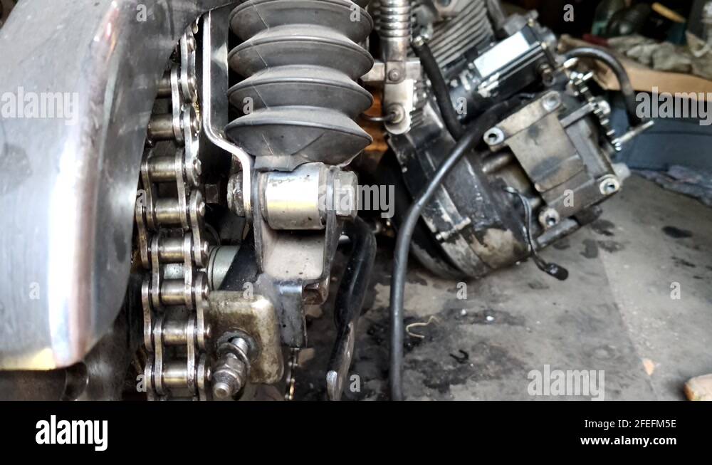 Motorcycle gearbox Stock Videos & Footage HD and 4K Video Clips Alamy