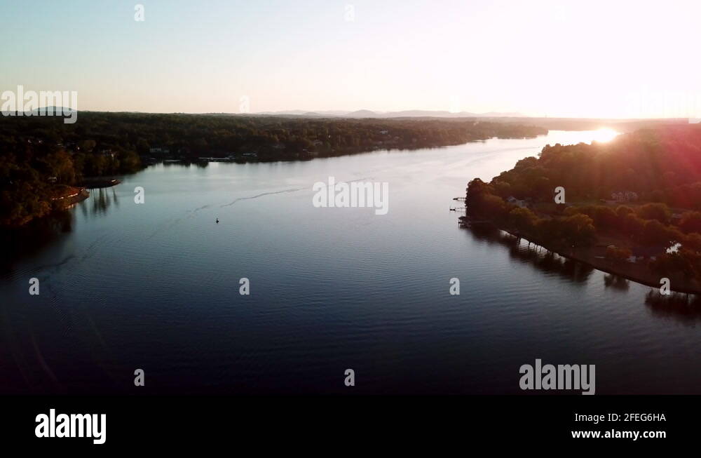 Lake Hickory NC, Lake Hickory North Carolina at Sunset Stock Video