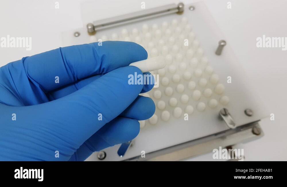 White capsule Stock Videos & Footage HD and 4K Video Clips Alamy