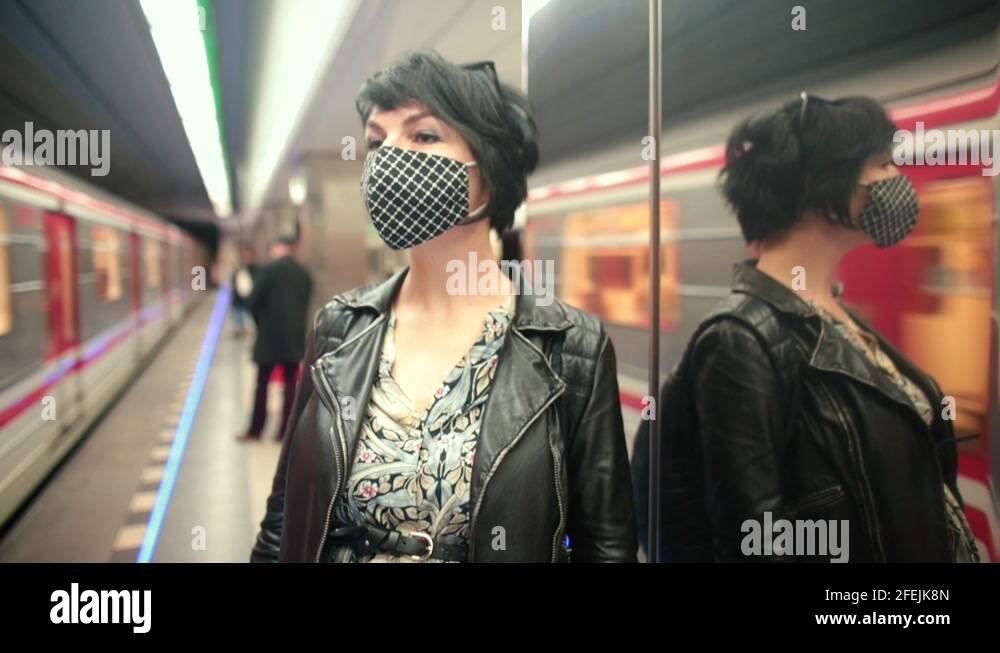 Pairing masks with outfit, COVID-19 lockdown. Quarantine urban fashion ...