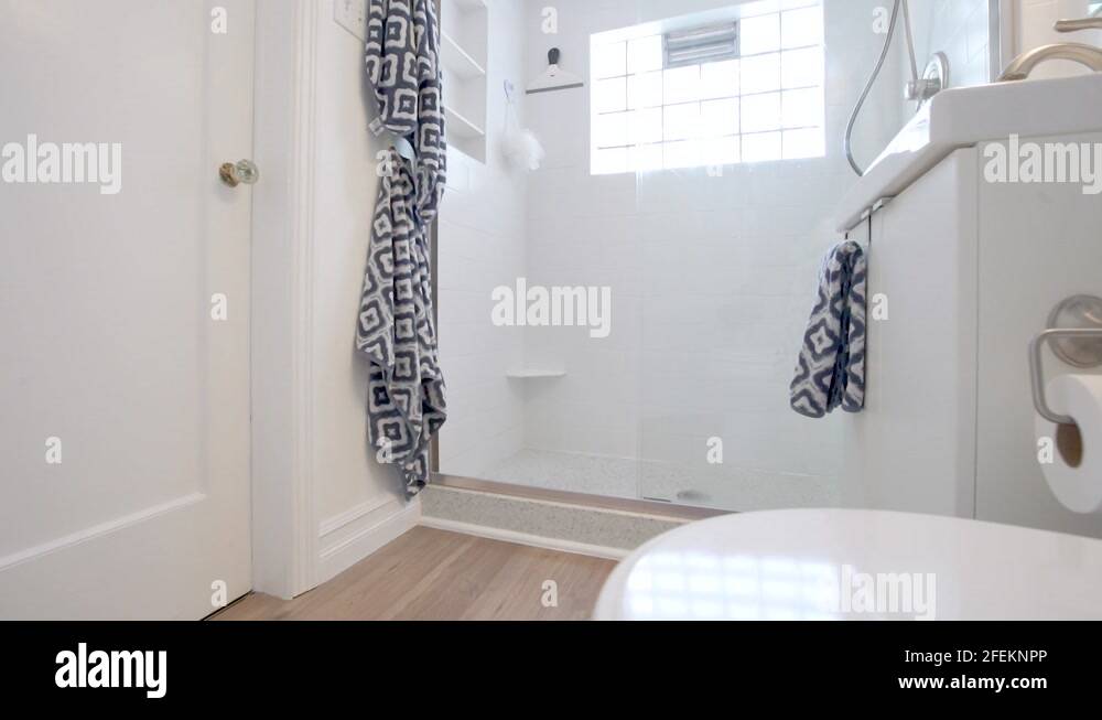 Bathroom modern home Stock Videos & Footage - HD and 4K Video Clips - Alamy