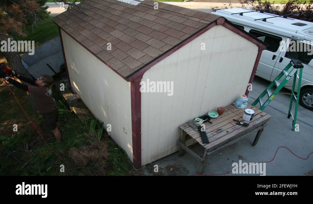 Shed painting Stock Videos & Footage HD and 4K Video Clips Alamy