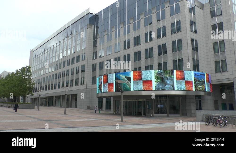 Espace leopold brussels Stock Videos & Footage HD and 4K Video Clips Alamy