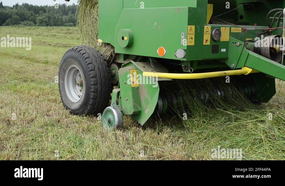 Straw press machine Stock Videos & Footage HD and 4K Video Clips Alamy