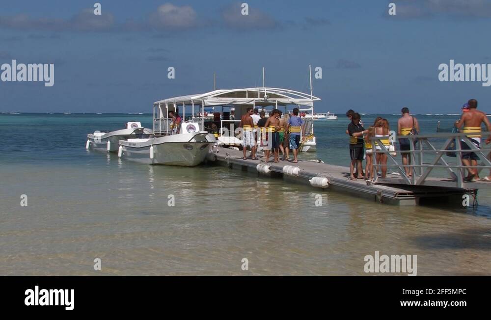 Boatswain beach Stock Videos & Footage HD and 4K Video Clips Alamy