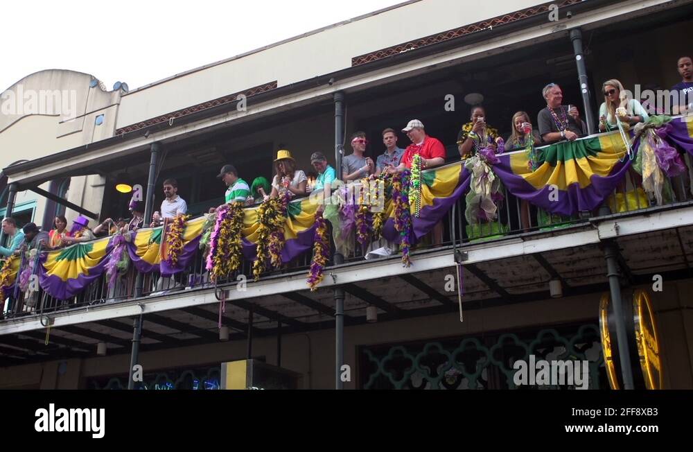 Throwing mardi gras beads Stock Videos & Footage HD and 4K Video