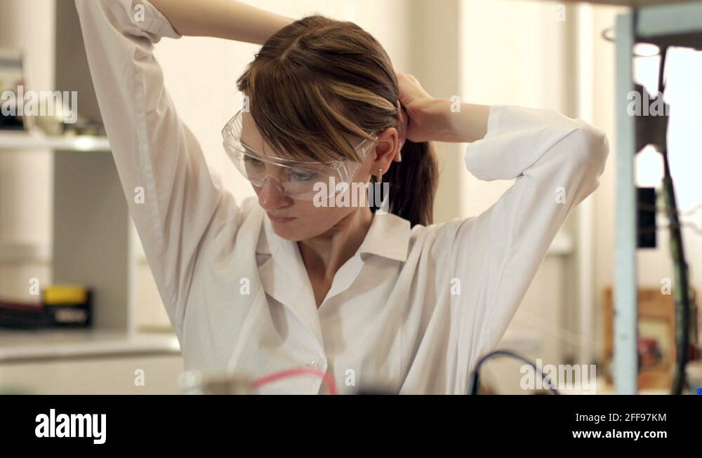 Hair test laboratory Stock Videos & Footage HD and 4K Video Clips Alamy