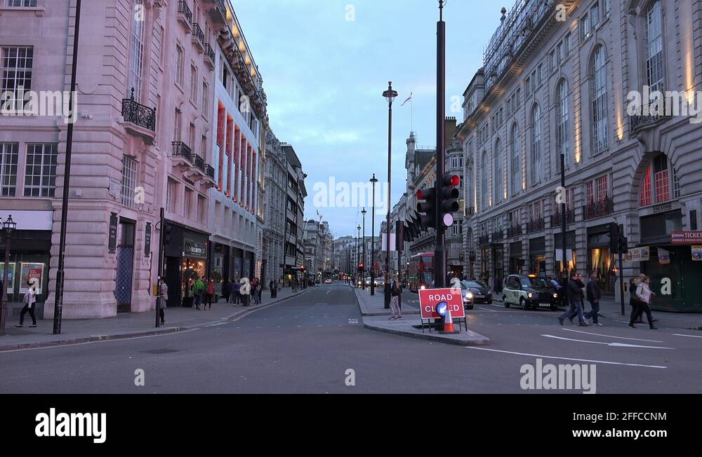Picadilly street Stock Videos & Footage HD and 4K Video Clips Alamy
