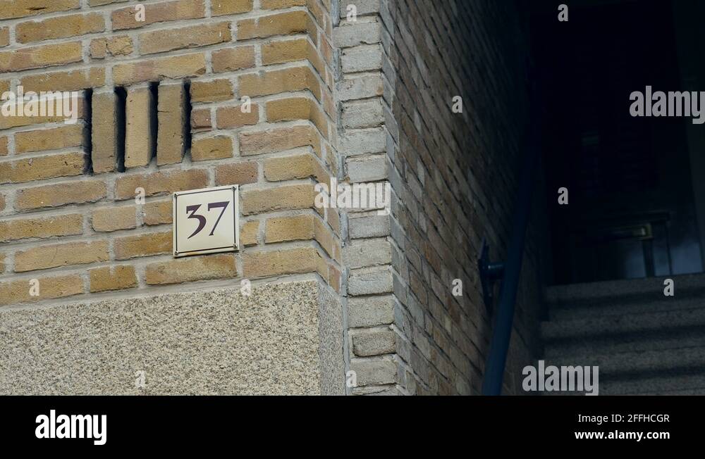 Number sculpture Stock Videos & Footage HD and 4K Video Clips Alamy