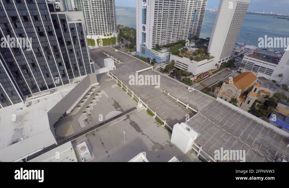 Doubletree Marrott doubletree and marriott miami Stock Video Footage - Alamy