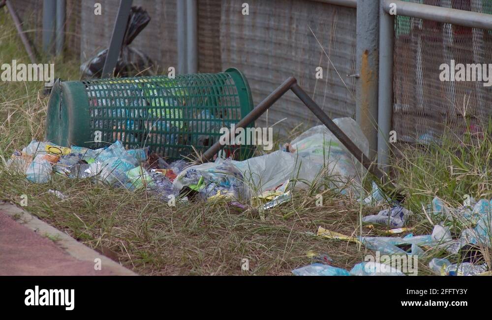 Trash side of road Stock Videos & Footage - HD and 4K Video Clips - Alamy