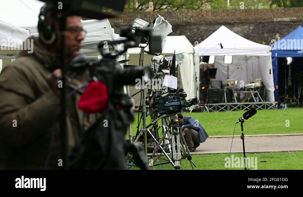 24 hour news cycle Stock Videos & Footage HD and 4K Video Clips Alamy