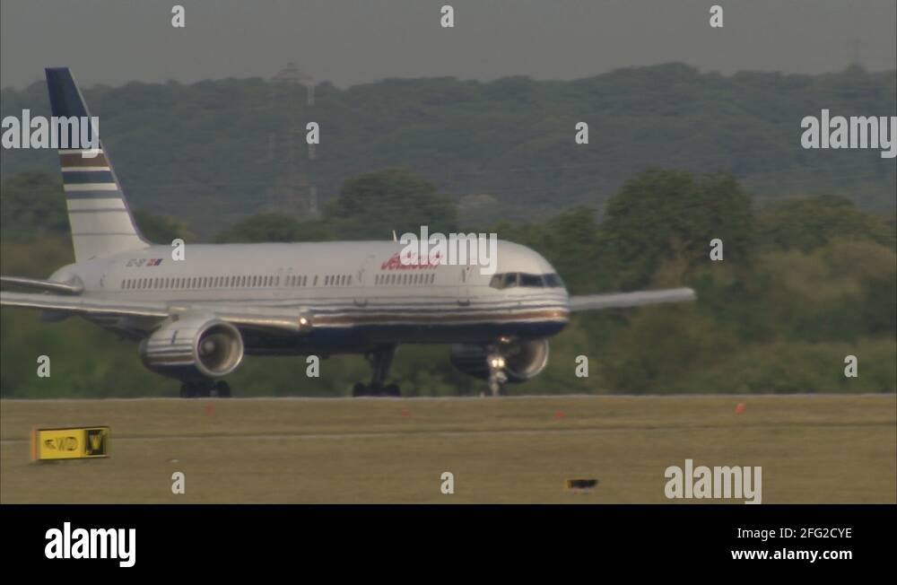 Jet2 B757 Aircraft takeoff ecisy 1920x1080 Stock Video Footage Alamy