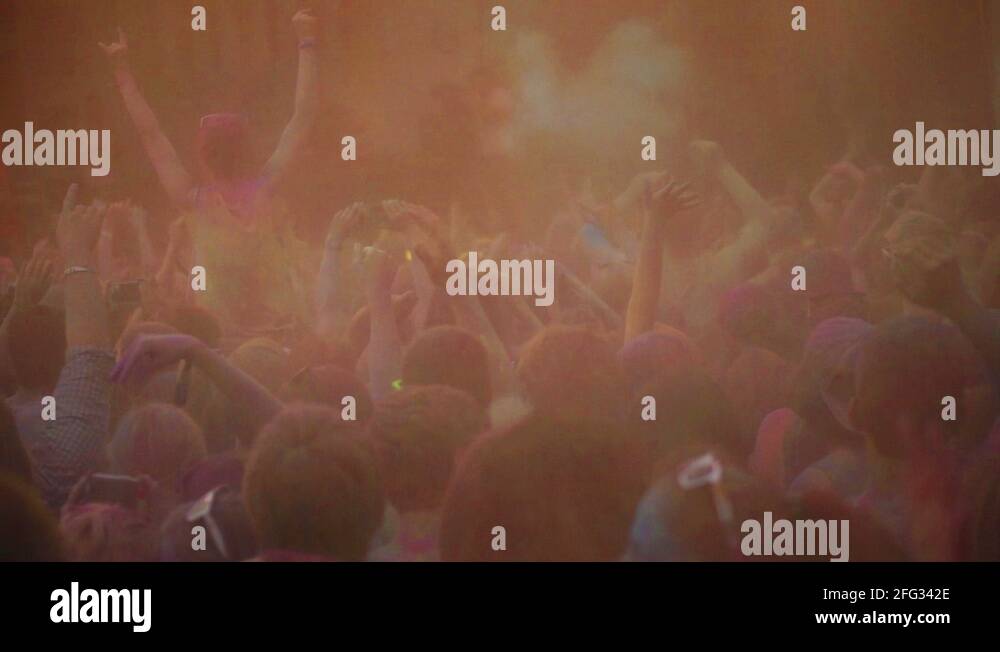 holi festival 2025 wels