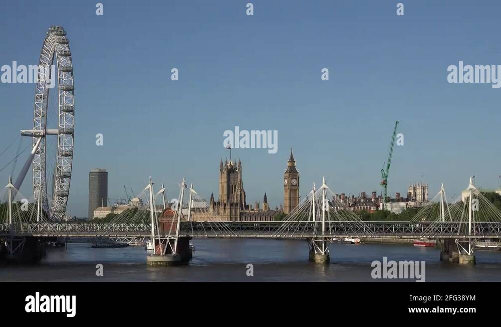 ULTRA HD 4K Giant London Eye traffic train Hungerford Bridge Big Ben