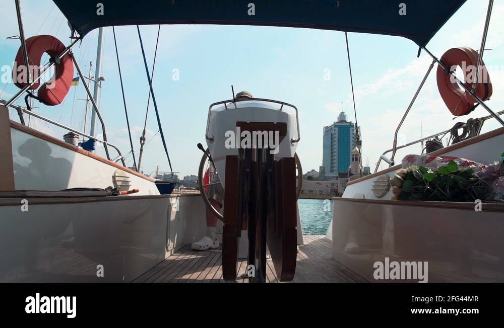 Boats wheel Stock Videos & Footage HD and 4K Video Clips Alamy