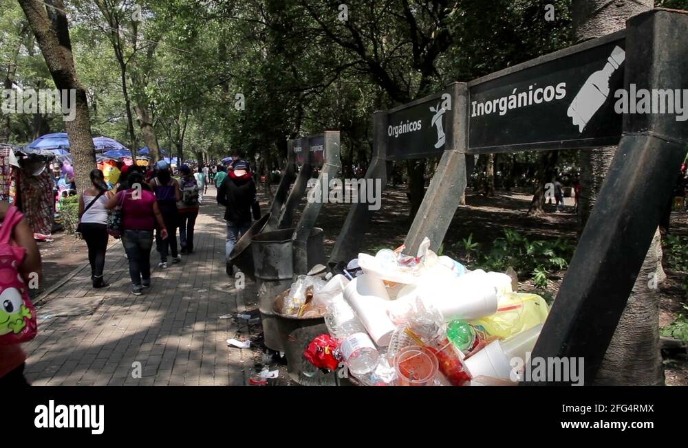 Drop garbage Stock Videos & Footage HD and 4K Video Clips Alamy