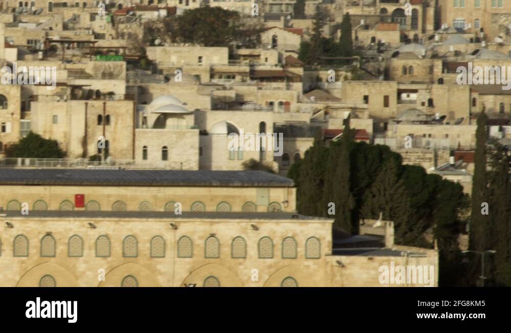 Video of the Temple Mount mosques filmed in Israel at 4k with Red Stock